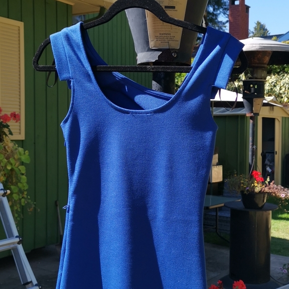 Bebe Asymmetrical Blue Dress - Picture 6 of 9